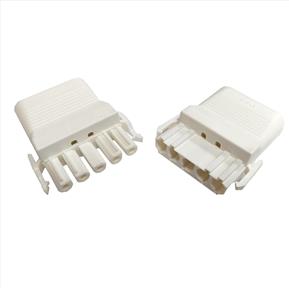 5 Way Electrical Connector with Strain Relief